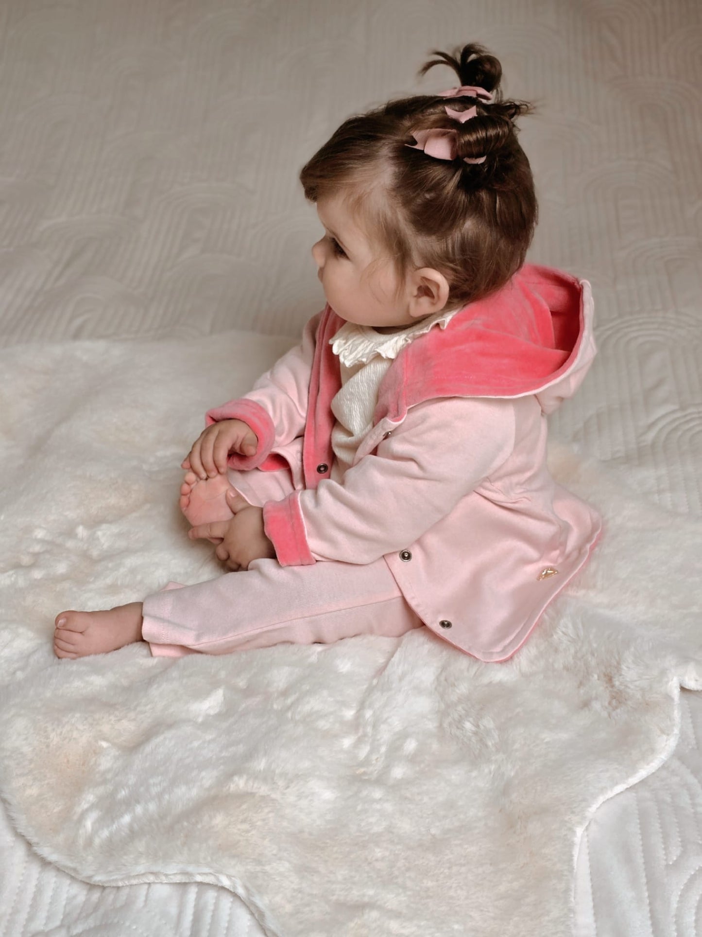 Little Chiq velours vest
